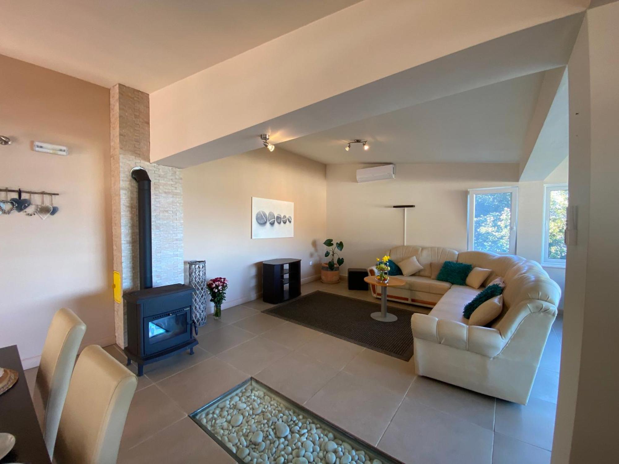 Apartments Eva Savar Exterior photo
